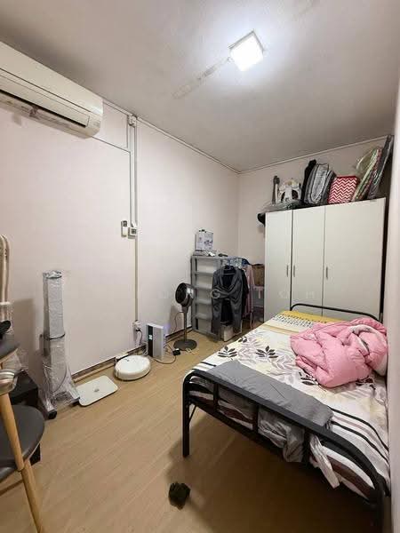 Semi-Detached House for Sale in Taman Megah Ria (Masai) - Ee Fong Toh - Bedroom - PropertyGuru.com.my