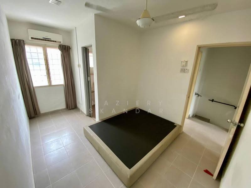 Rumah Teres 2-Tingkat untuk Dijual di TAMAN PUCHONG UTAMA (Puchong) - Shaziery Iskandar - PropertyGuru.com.my