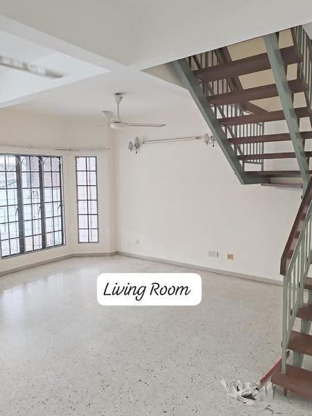 Rumah Teres 2-Tingkat untuk Dijual di Pjs 10 (Sunway) - Kelvin Lim - Living Room - PropertyGuru.com.my