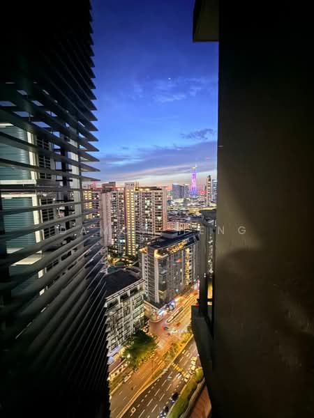 Pangsapuri untuk Disewa di V Residence Suites @ Sunway Velocity - Damon Heng - View - PropertyGuru.com.my