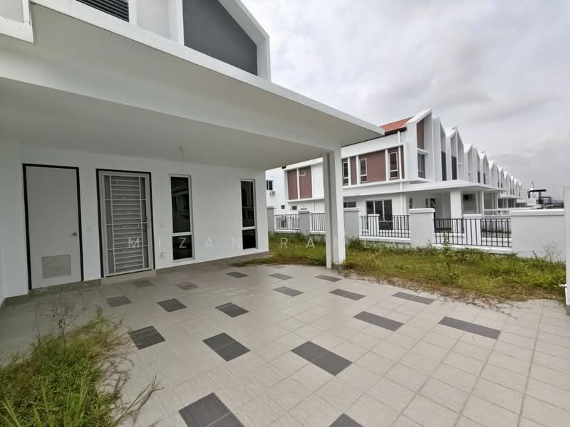 Rumah Teres 2-Tingkat untuk Dijual di Kajang (Selangor) - Mizan Ramlan - Exterior - PropertyGuru.com.my