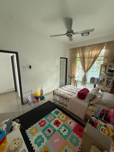 Link Bungalow for Sale in Mutiara Rini (Skudai) - Coco Lee - Bedroom - PropertyGuru.com.my