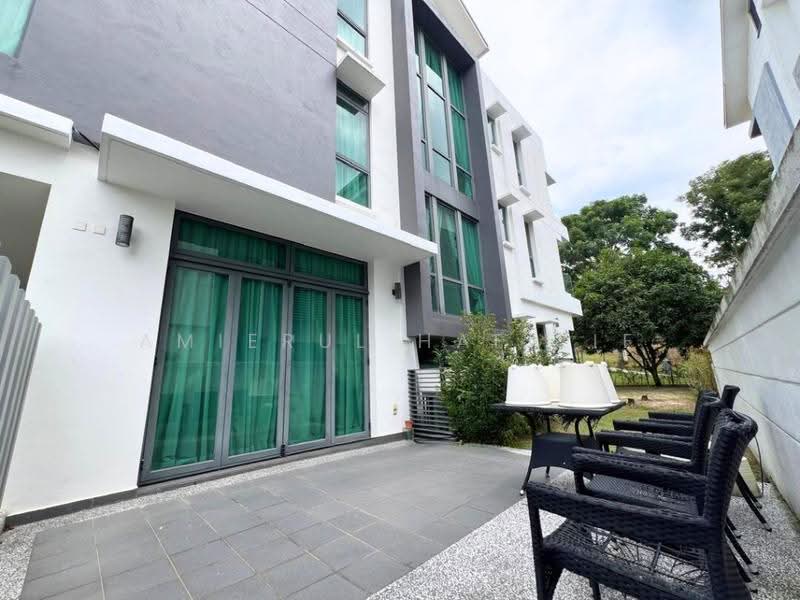 Bungalow House for Sale in Sejati Residences (Cyberjaya) - Amierul Hafizie - Exterior - PropertyGuru.com.my