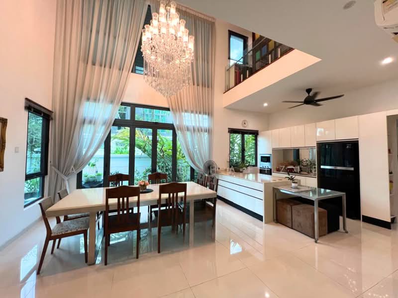Bungalow House for Sale in Sejati Residences (Cyberjaya) - Amierul Hafizie - Dining Room - PropertyGuru.com.my