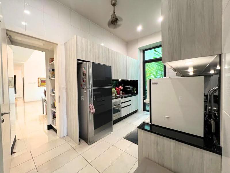 Bungalow House for Sale in Sejati Residences (Cyberjaya) - Amierul Hafizie - Kitchen - PropertyGuru.com.my