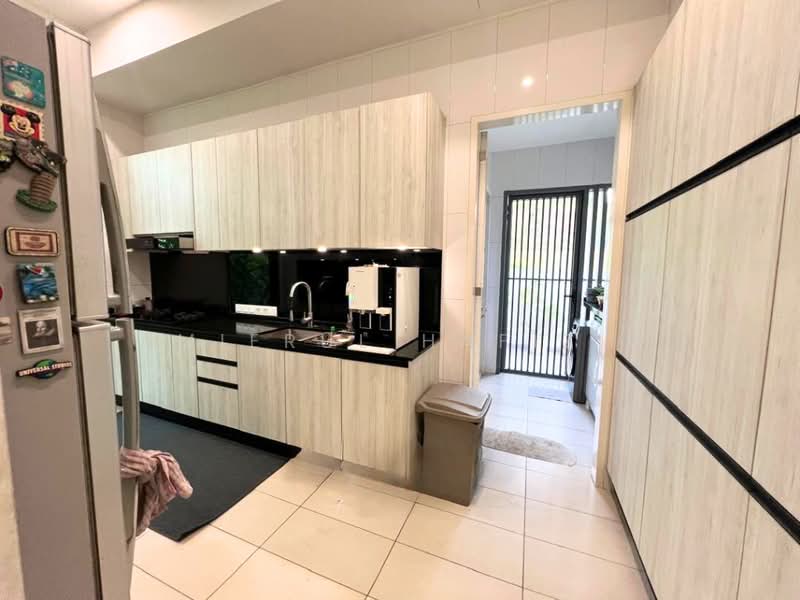 Bungalow House for Sale in Sejati Residences (Cyberjaya) - Amierul Hafizie - Kitchen - PropertyGuru.com.my