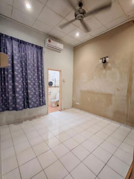 1-storey Terraced House for Sale in Mutiara Rini (Skudai) - NG ZEN XI - Bathroom - PropertyGuru.com.my