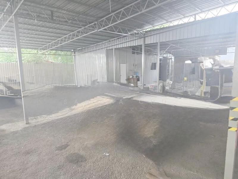 Warehouse for Sale in Bandar Bukit Puchong (Puchong) - Sandra Chu - Exterior - PropertyGuru.com.my