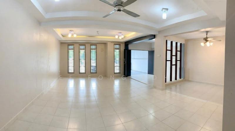 Rumah Teres 2-Tingkat untuk Dijual di Taman Nusa Damai (Pasir Gudang) - Ee Fong Toh - Living Room - PropertyGuru.com.my