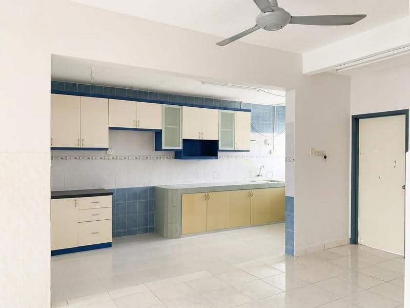 Rumah Teres 2-Tingkat untuk Dijual di Taman Nusa Damai (Pasir Gudang) - Ee Fong Toh - Kitchen - PropertyGuru.com.my