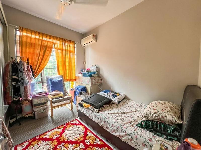 Kondominium untuk Dijual di KiPark Selayang - Shaziery Iskandar - Bedroom - PropertyGuru.com.my