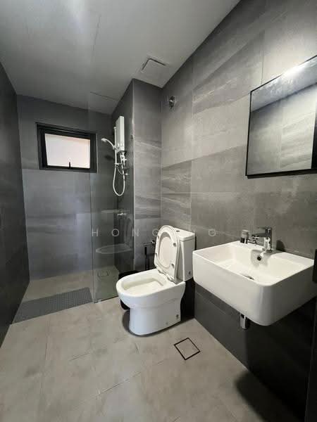 Kondominium untuk Disewa di Arinna - Hong Ng - Bathroom - PropertyGuru.com.my