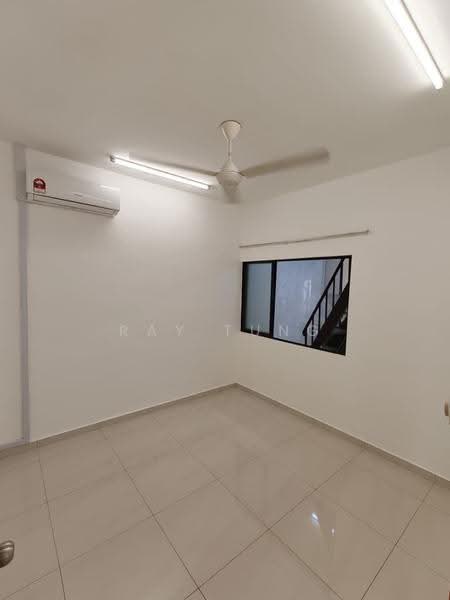 Rumah Teres 1-Tingkat untuk Disewa di Taman Johor Jaya (Johor Bahru) - Ray Tung - Interior - PropertyGuru.com.my