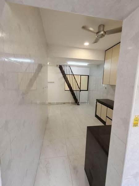 Rumah Teres 1-Tingkat untuk Disewa di Taman Johor Jaya (Johor Bahru) - Ray Tung - Interior - PropertyGuru.com.my