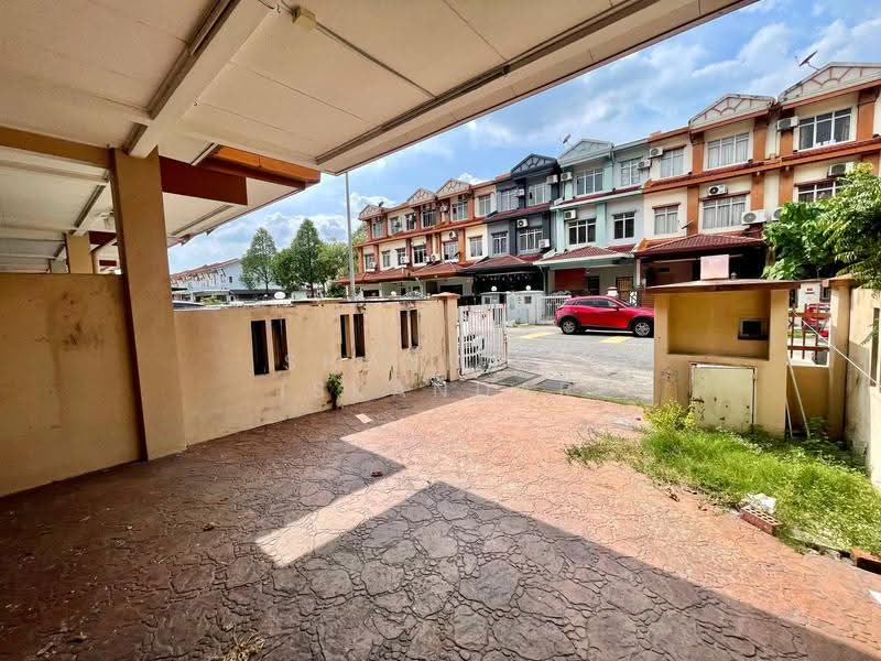 Rumah Teres 2.5-Tingkat untuk Dijual di Puchong (Selangor) - Shaziery Iskandar - Exterior - PropertyGuru.com.my