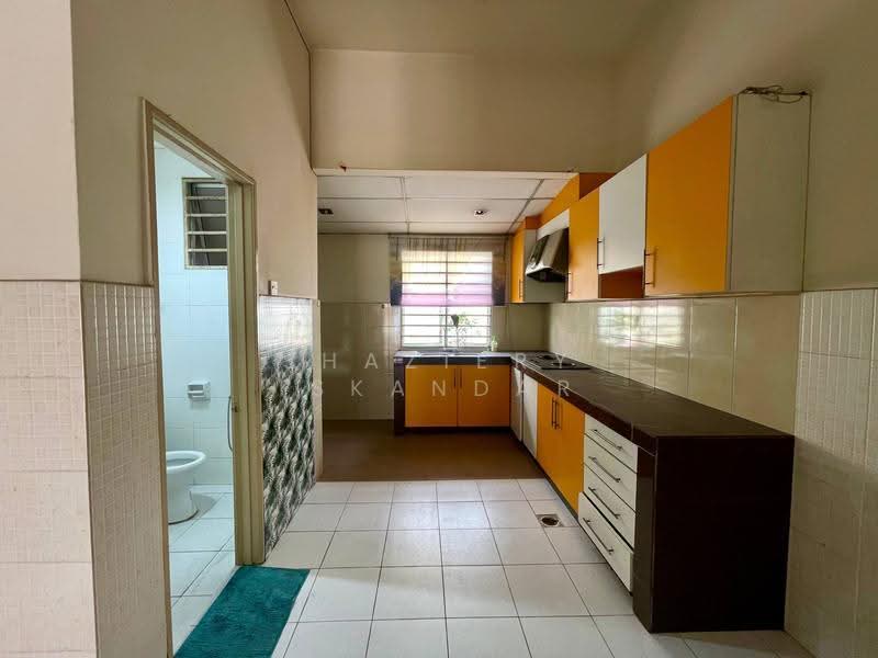 Rumah Teres 2.5-Tingkat untuk Dijual di Puchong (Selangor) - Shaziery Iskandar - PropertyGuru.com.my