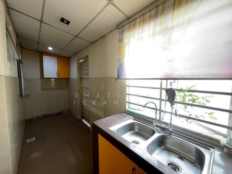 Rumah Teres 2.5-Tingkat untuk Dijual di Puchong (Selangor) - Shaziery Iskandar - PropertyGuru.com.my
