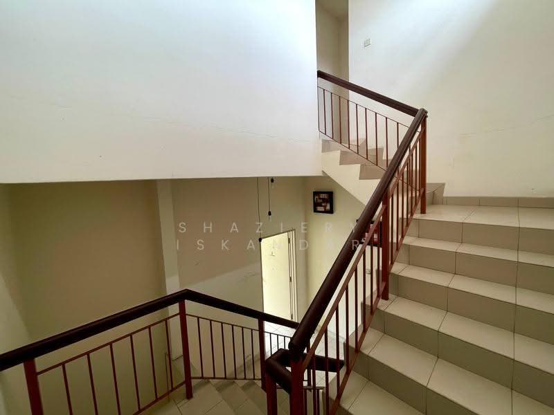 Rumah Teres 2.5-Tingkat untuk Dijual di Puchong (Selangor) - Shaziery Iskandar - PropertyGuru.com.my