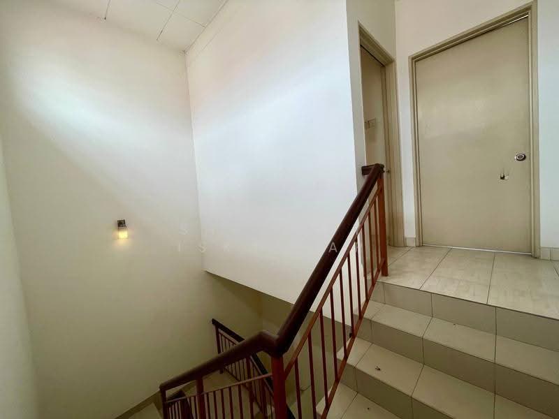 Rumah Teres 2.5-Tingkat untuk Dijual di Puchong (Selangor) - Shaziery Iskandar - PropertyGuru.com.my