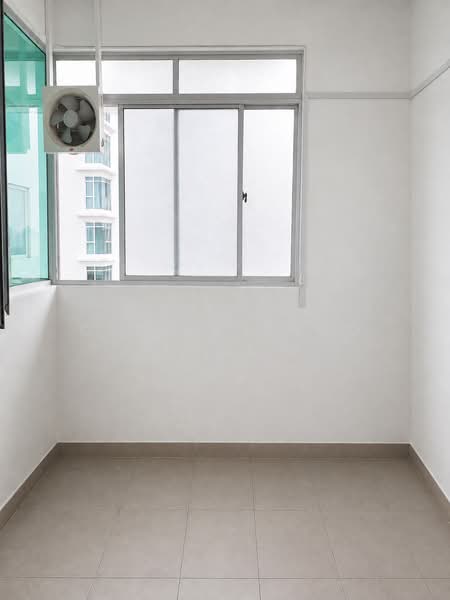 Condominium for Rent at Kiara Residence 2 (Residensi Kiara Jalil 2) - Celine Shoo - Balcony - PropertyGuru.com.my