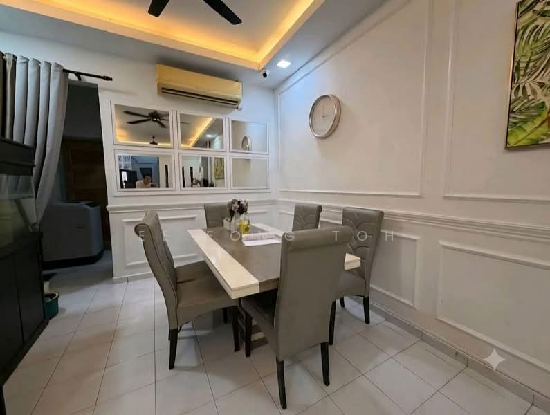 1-storey Terraced House for Sale in Taman Senai Utama (Kulai) - Ee Fong Toh - Dining Room - PropertyGuru.com.my