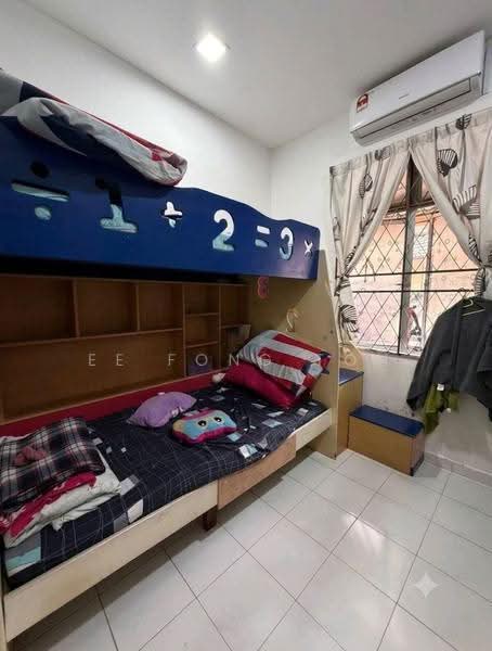1-storey Terraced House for Sale in Taman Senai Utama (Kulai) - Ee Fong Toh - Bedroom - PropertyGuru.com.my