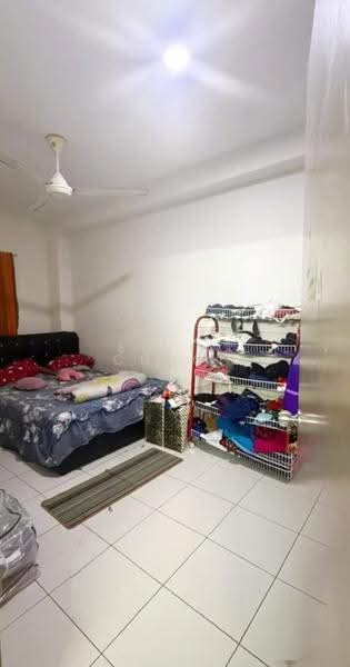 Rumah Teres 2-Tingkat untuk Dijual di Semenyih (Selangor) - Elvin Chooi - Bedroom - PropertyGuru.com.my