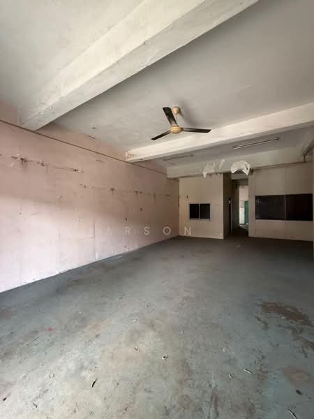 Shop / Office untuk Dijual di Taman Johor Jaya (Johor Bahru) - Carson . - Interior - PropertyGuru.com.my