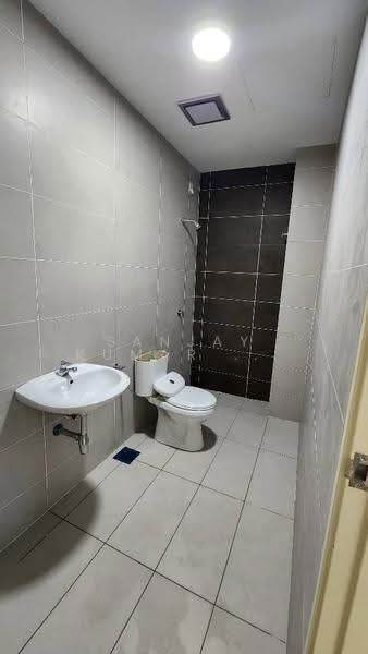 Townhouse for Rent in Sepang (Selangor) - Sanjay Kumar Sadananthan - Bathroom - PropertyGuru.com.my