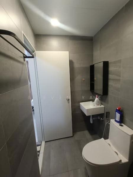 Kondominium untuk Disewa di Nestree Residence - Steven Yak - Bathroom - PropertyGuru.com.my