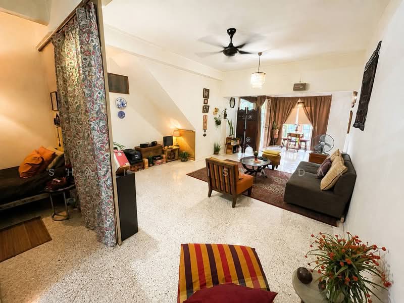 Rumah Teres 2-Tingkat untuk Dijual di Wangsa Melawati (Wangsa Maju) - Shaziery Iskandar - Living Room - PropertyGuru.com.my