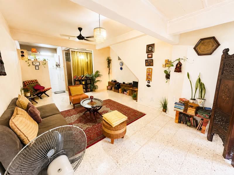 Rumah Teres 2-Tingkat untuk Dijual di Wangsa Melawati (Wangsa Maju) - Shaziery Iskandar - Living Room - PropertyGuru.com.my