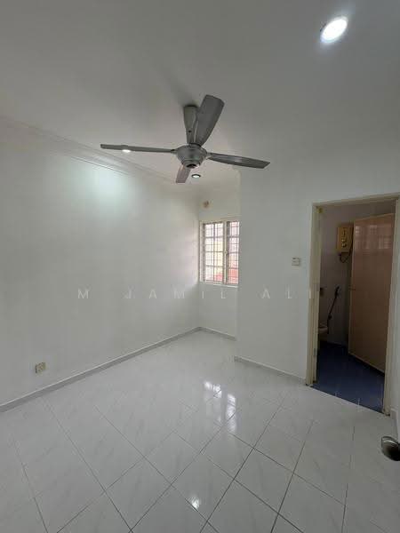 Terraced House for Sale in Bandar Bukit Puchong (Puchong) - M Jamil Ali - Interior - PropertyGuru.com.my