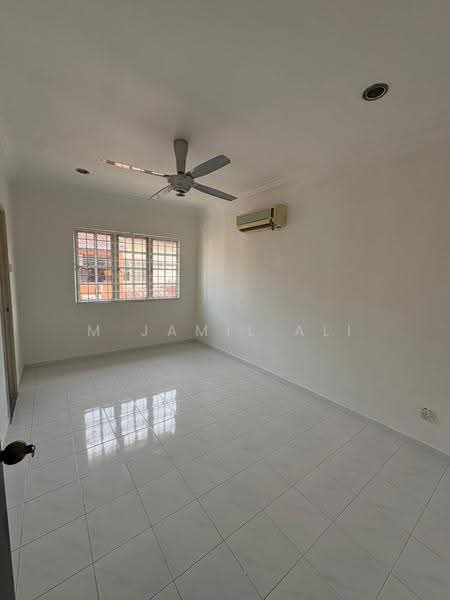 Terraced House for Sale in Bandar Bukit Puchong (Puchong) - M Jamil Ali - Interior - PropertyGuru.com.my