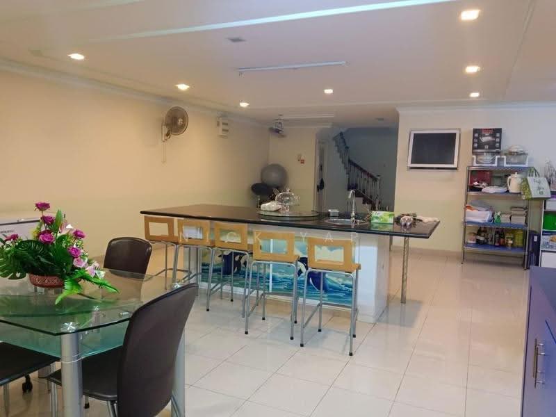 Semi-Detached House for Sale in Taman Bukit Segar (Cheras) - Nick Yap - Kitchen - PropertyGuru.com.my