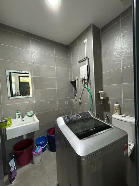 Cluster House for Sale in Bandar Pulai Jaya (Kulai) - Ee Fong Toh - Bathroom - PropertyGuru.com.my