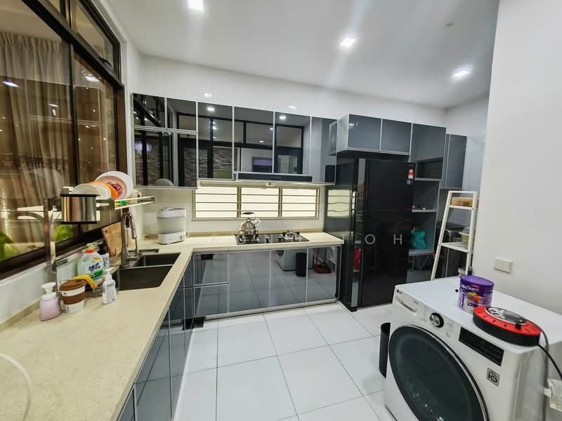 Rumah Kluster untuk Dijual di Setia Tropika (Johor Bahru) - Ee Fong Toh - Kitchen - PropertyGuru.com.my