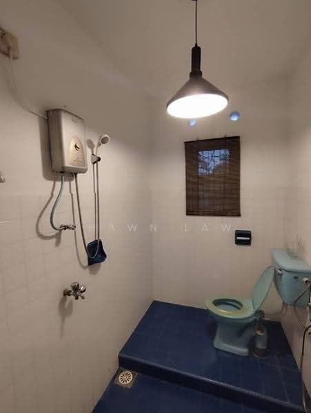 Semi-Detached House for Rent in Johor Bahru (Johor) - Shawn Law - Bathroom - PropertyGuru.com.my