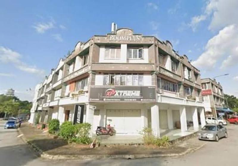 Shop / Office for Sale in Seksyen 13 (Shah Alam) - Lenz Tee - Exterior - PropertyGuru.com.my