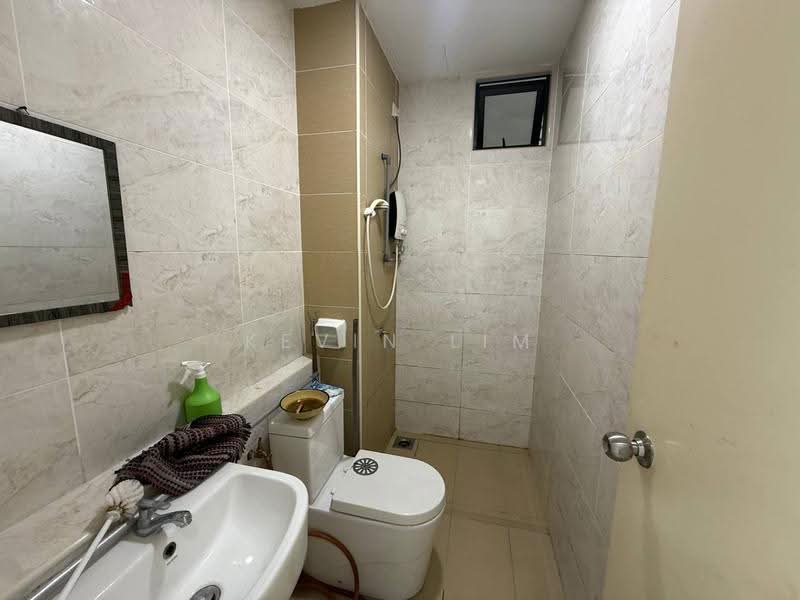 Service Residence for Rent at D'Summit Residences - Kevin Lim - PropertyGuru.com.my