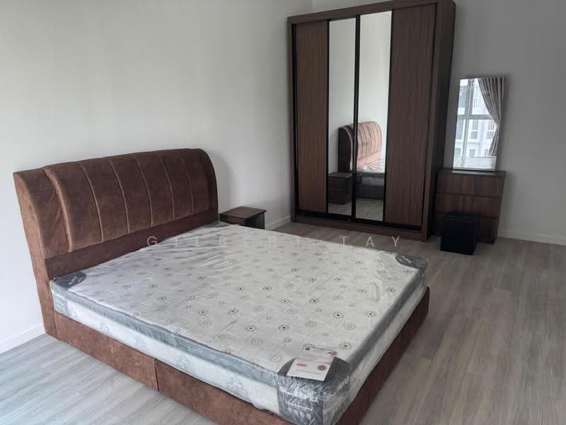 Condominium for Rent at Lakefront Residence - Gilbert Tay - Bedroom - PropertyGuru.com.my