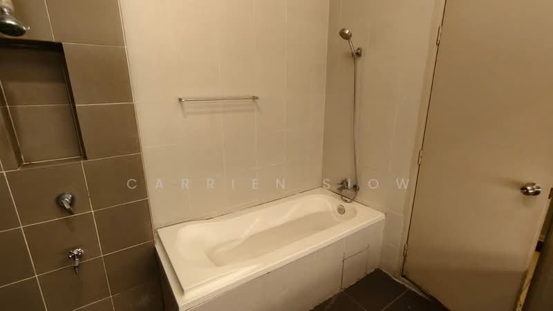 Bungalow House untuk Dijual di Taman Pelangi (Johor Bahru) - Carrien Siow - Bathroom - PropertyGuru.com.my
