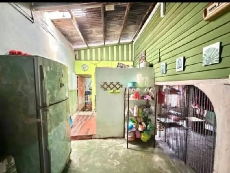 Bungalow House untuk Dijual di Kampung Pasir (Tampoi) - Seri Wangi - Kitchen - PropertyGuru.com.my