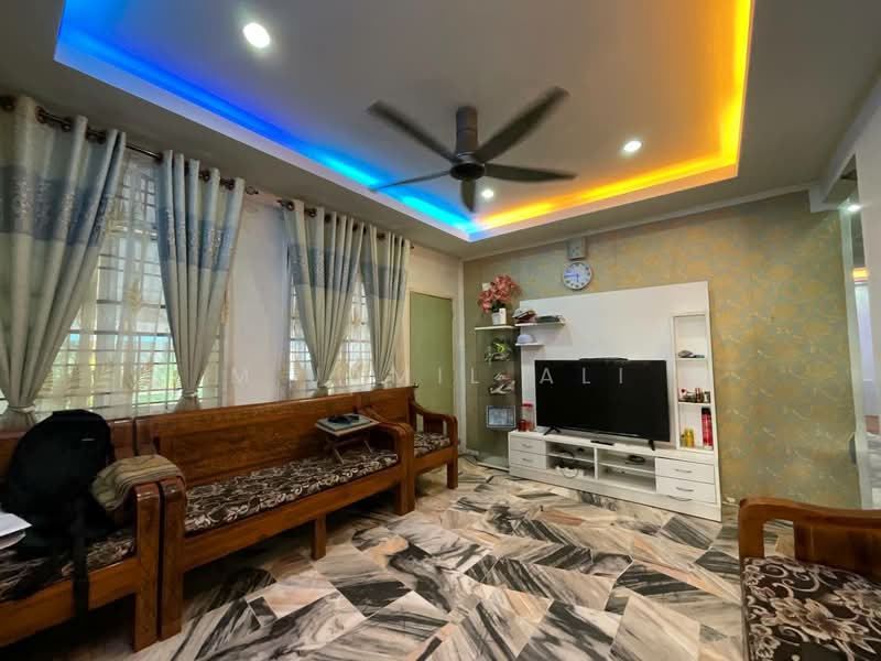 Semi-Detached House for Sale in Sepang (Selangor) - M Jamil Ali - Living Room - PropertyGuru.com.my