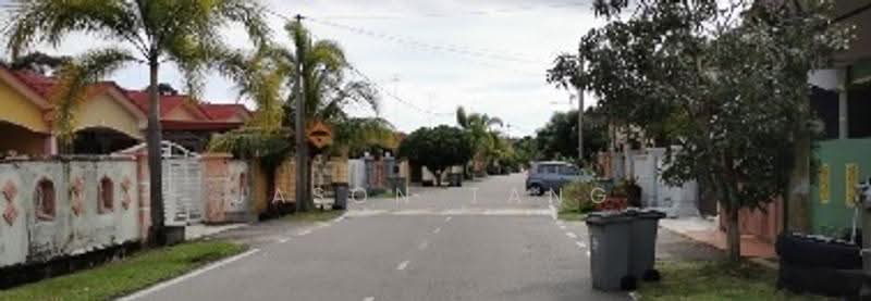 Rumah Teres 1-Tingkat untuk Dijual di Taman Jauhari (Parit Jawa) - Jason Tang - Exterior - PropertyGuru.com.my