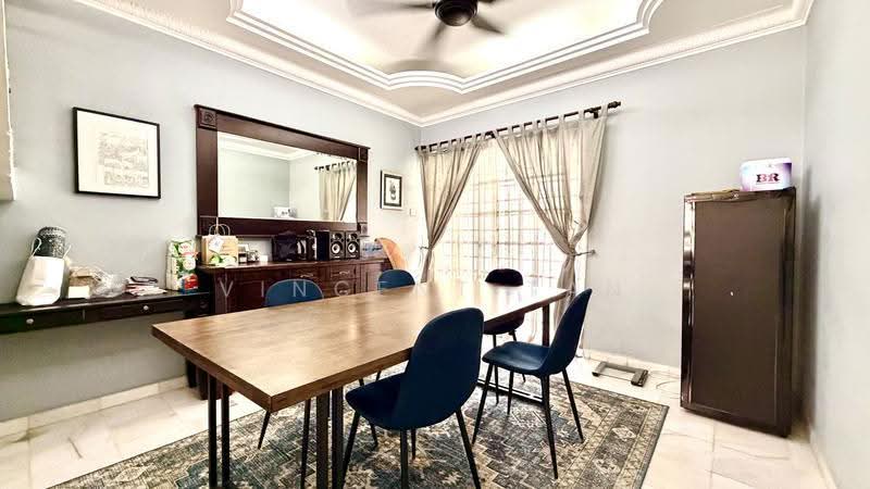 Rumah Teres 2.5-Tingkat untuk Dijual di Bandar Sri Damansara (Selangor) - Vincent Tan - Dining area - PropertyGuru.com.my