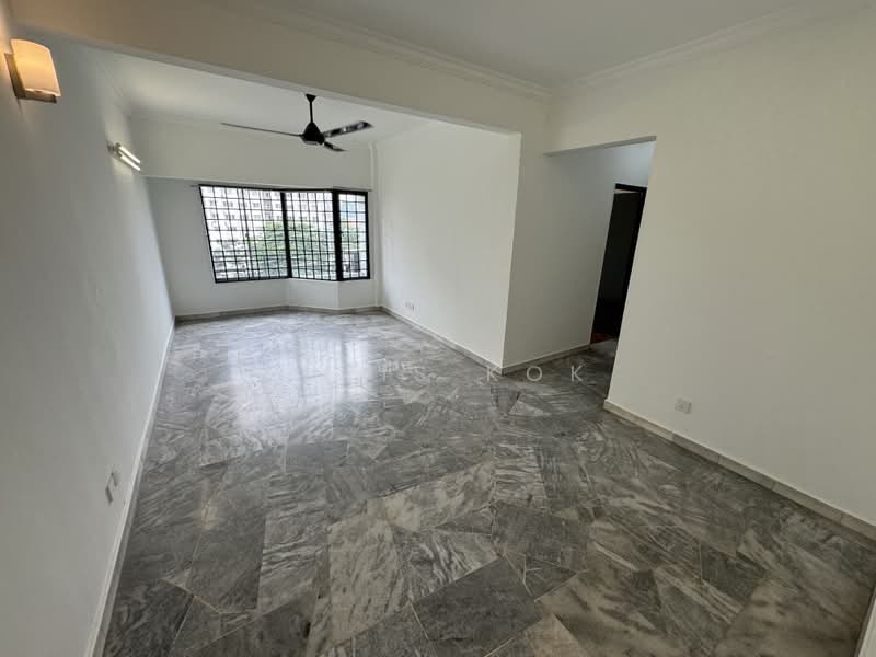 Apartment for Sale at Abadi Indah - Elvis Kok - Living Room - PropertyGuru.com.my