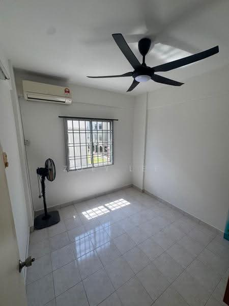 Pangsapuri untuk Dijual di Bayu Puteri 2 - Zoey Lee - PropertyGuru.com.my