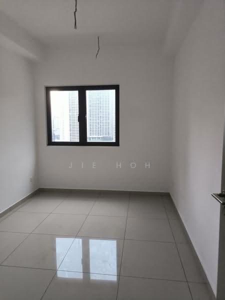 Service Residence for Sale at D'Vervain - Jie Hoh - Bedroom - PropertyGuru.com.my