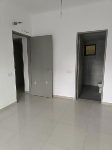 Service Residence for Sale at D'Vervain - Jie Hoh - Bathroom - PropertyGuru.com.my